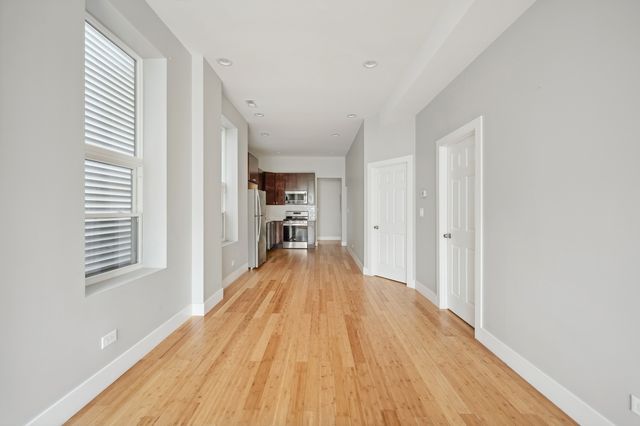 2526 W Lexington Street 3, Chicago, IL 60612