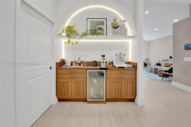 2772 Sucre Ave, Cooper City, FL 33026