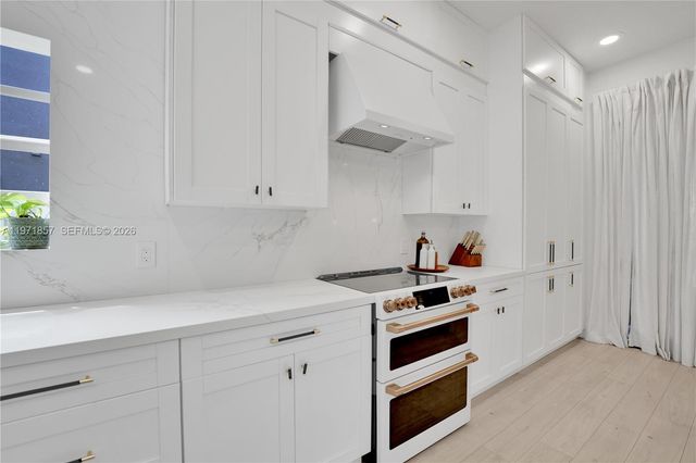 2772 Sucre Ave, Cooper City, FL 33026