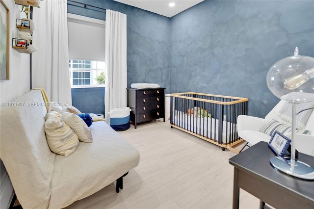 2772 Sucre Ave, Cooper City, FL 33026