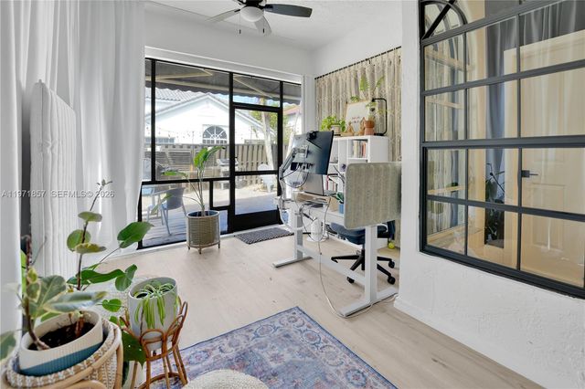 2772 Sucre Ave, Cooper City, FL 33026