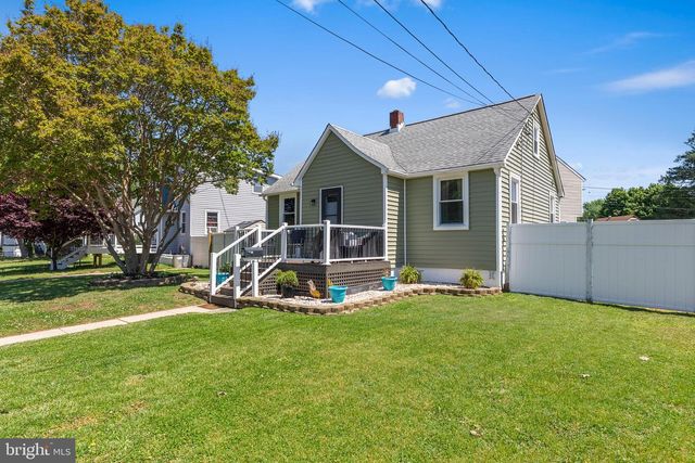 70 DEL RIO RD, Baltimore, MD 21222
