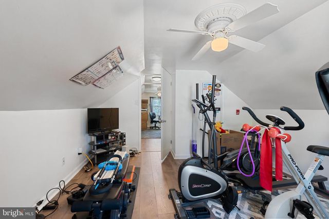 70 DEL RIO RD, Baltimore, MD 21222