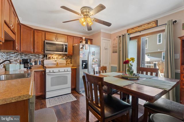 70 DEL RIO RD, Baltimore, MD 21222