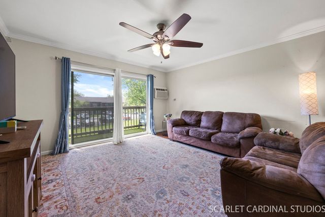 7413 Brookdale Drive 208, Darien, IL 60561
