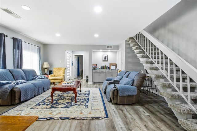 3115 Lakeside Drive, Rockwall, TX 75087