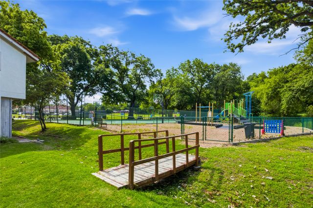 3115 Lakeside Drive, Rockwall, TX 75087