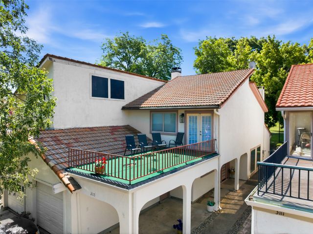 3115 Lakeside Drive, Rockwall, TX 75087