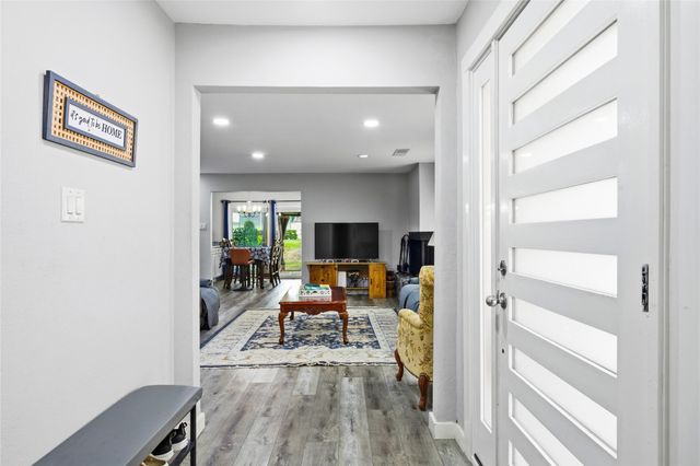 3115 Lakeside Drive, Rockwall, TX 75087