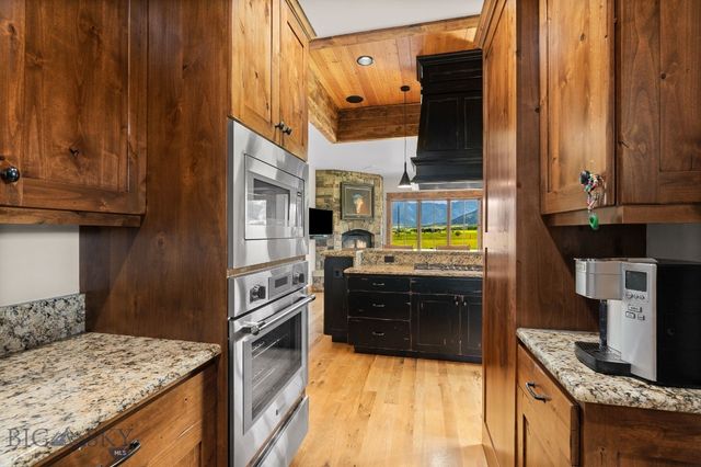 316 Belle Creek Road, Belgrade, MT 59714
