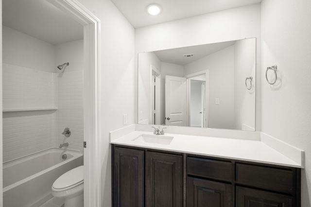 2817 Hay Lane, Midlothian, TX 26065