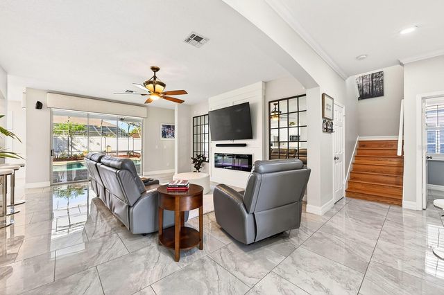 4057 SHAWN CIRCLE, Orlando, FL 32826