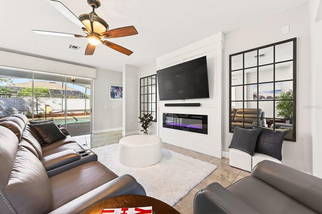 4057 SHAWN CIRCLE, Orlando, FL 32826