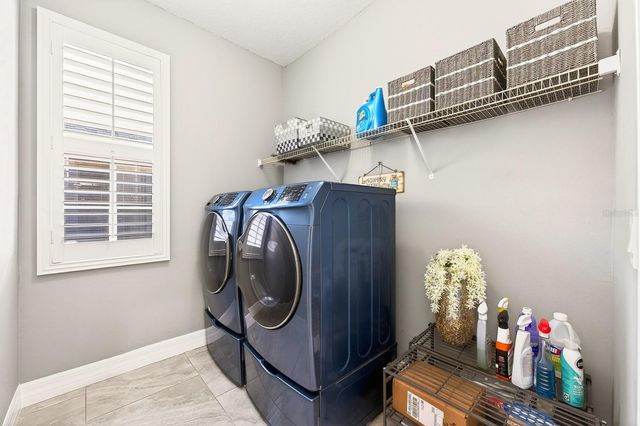 4057 SHAWN CIRCLE, Orlando, FL 32826