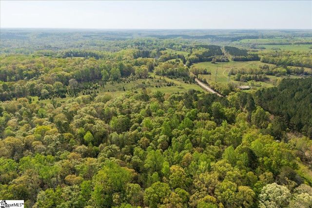 1750 Cannon Bottom Road, Belton, SC 29627