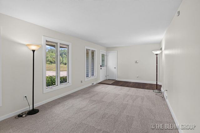 6919 Cherry Valley Avenue Se, Caledonia Twp, MI 49316