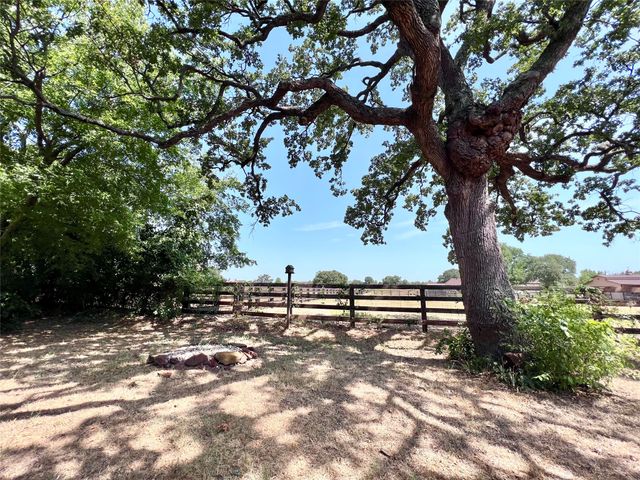 6630 Hawk Road, Double Oak, TX 75022