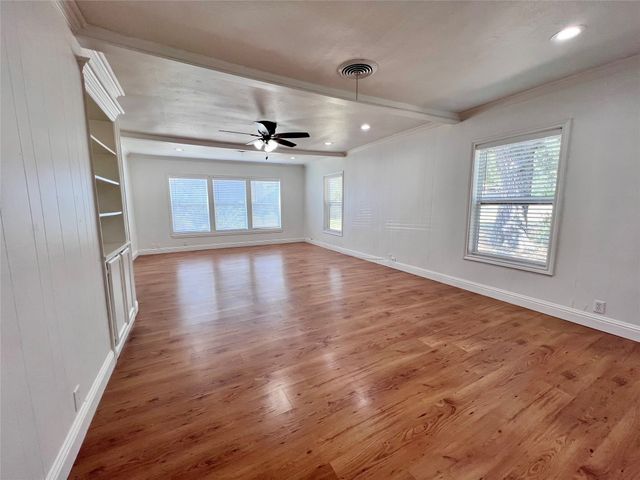 6630 Hawk Road, Double Oak, TX 75022