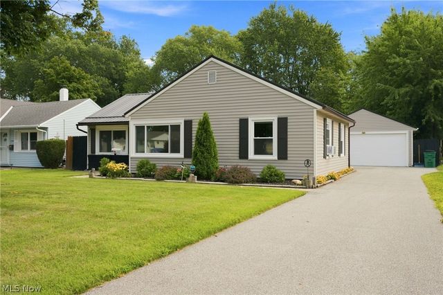 145 Hawthorne Drive, Painesville Twp, OH 44077
