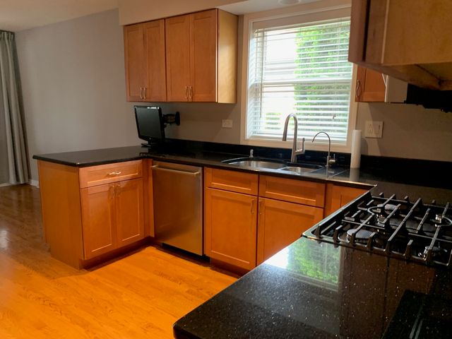 7621 W Norridge Street, Harwood Heights, IL 60706