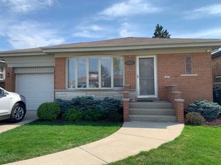 7621 W Norridge Street, Harwood Heights, IL 60706