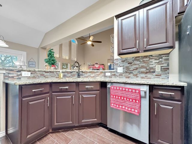 7502 Fred’s Folly, Corpus Christi, TX 78414