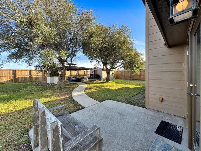 7502 Fred’s Folly, Corpus Christi, TX 78414