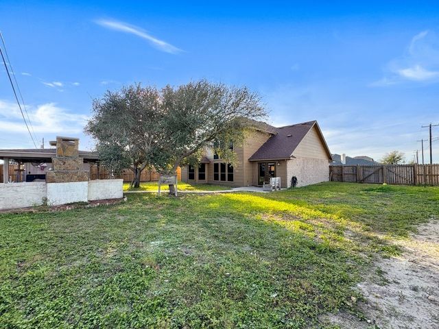 7502 Fred’s Folly, Corpus Christi, TX 78414