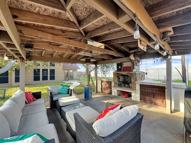 7502 Fred’s Folly, Corpus Christi, TX 78414