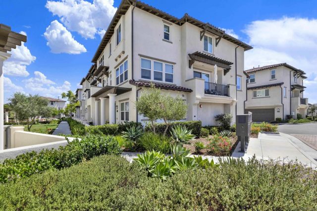 3510 Brody Way, Oceanside, CA 92056