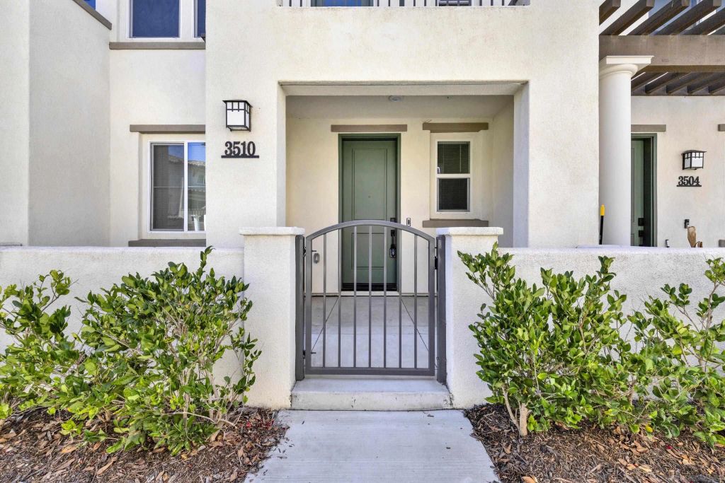 3510 Brody Way, Oceanside, CA 92056