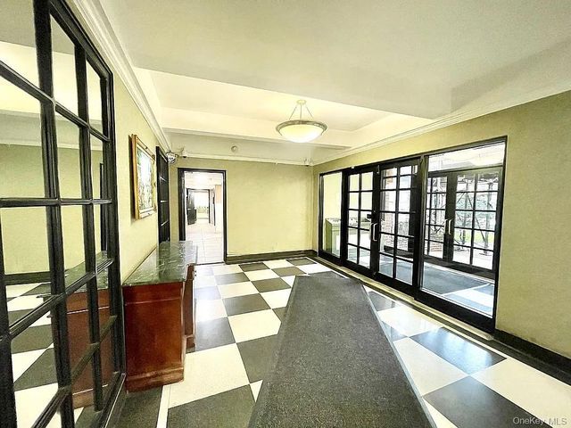 14214 26th Avenue 3F, Flushing, NY 11354