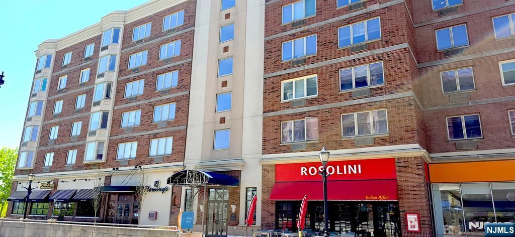 6508 City Place 6508, Edgewater, NJ 07020