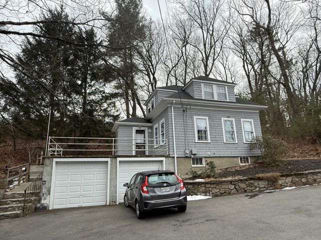 27 Breakneck Hill Rd 27, Southborough, MA 01772