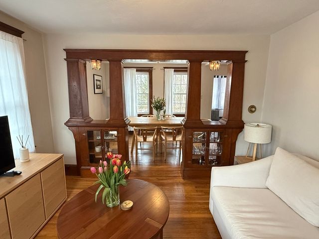 27 Breakneck Hill Rd 27, Southborough, MA 01772