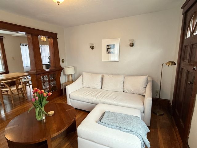 27 Breakneck Hill Rd 27, Southborough, MA 01772