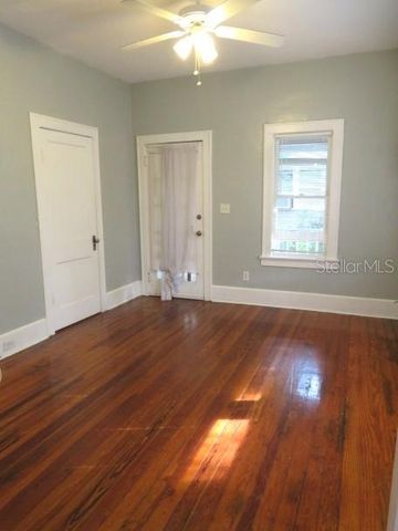 607 6TH AVENUE N, St Petersburg, FL 33701