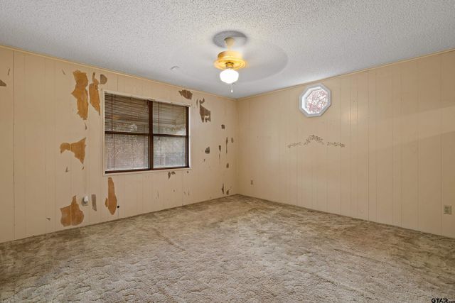 11554 FM 1649, Ore City, TX 75683