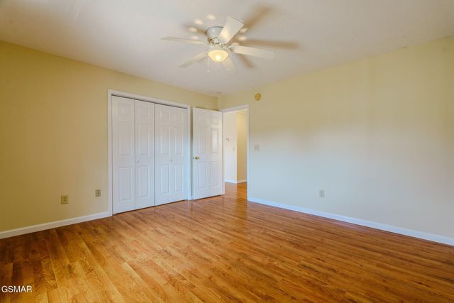 2008 Bessie Slaton Road, Dandridge, TN 37725