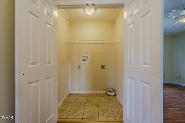 2008 Bessie Slaton Road, Dandridge, TN 37725