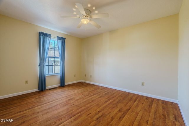 2008 Bessie Slaton Road, Dandridge, TN 37725