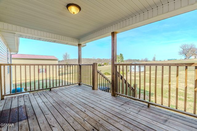 2008 Bessie Slaton Road, Dandridge, TN 37725