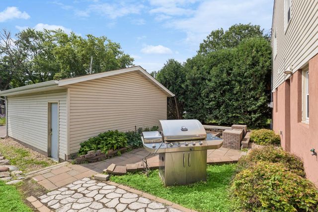 3919 Tyler Street NE, Columbia Heights, MN 55421
