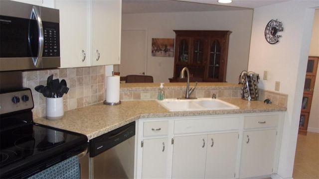 10821 SW 83RD COURT, Ocala, FL 34481