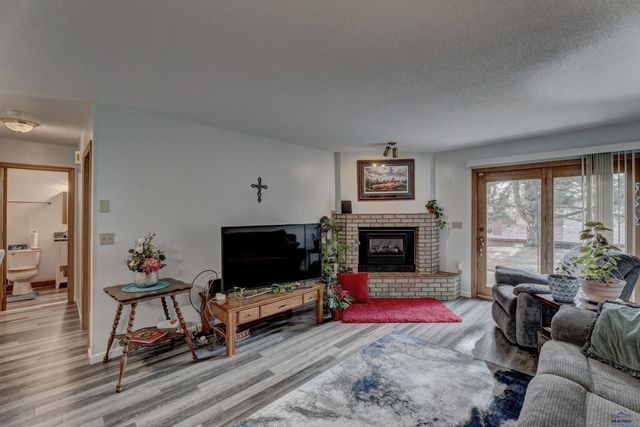 4831 MOUNTAIN SPRINGS CT, Rapid City, SD 57702