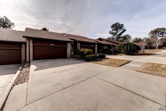 4831 MOUNTAIN SPRINGS CT, Rapid City, SD 57702