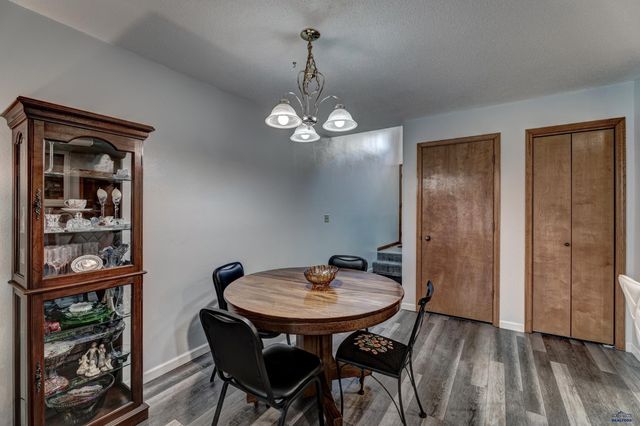 4831 MOUNTAIN SPRINGS CT, Rapid City, SD 57702