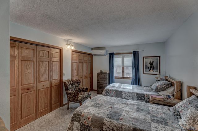 4831 MOUNTAIN SPRINGS CT, Rapid City, SD 57702