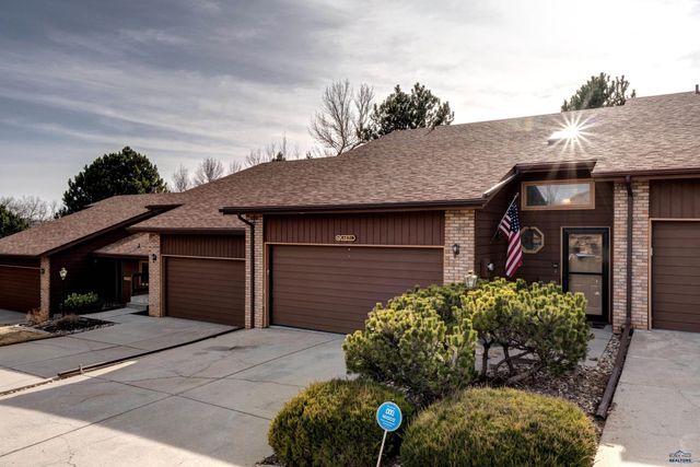 4831 MOUNTAIN SPRINGS CT, Rapid City, SD 57702