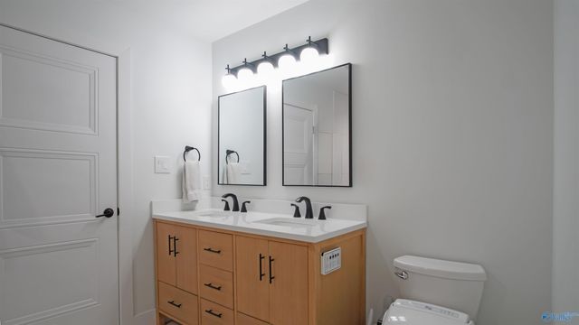 4530 Arrowhead SE, Decatur, AL 35603